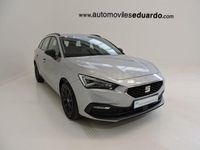 Usado Seat Leon Style 150 CV (110 kW) 2022 Gris / plata Familiar