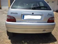 Usado Citroën Saxo 75 CV (55 kW) 2002 Gris / plata Utilitario