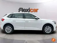Usado Skoda Kamiq Ambition 110 HP (80 kW) 2021 Branco SUV