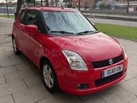 Usado Suzuki Swift GL 92 CV (67 kW) 2006 Rojo Berlina