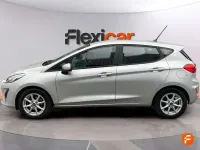 Usado Ford Fiesta Active 86 CV (63 kW) 2018 Gris Utilitario