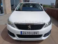 Usado Peugeot 308 Access 100 CV (73 kW) 2019 Blanco Berlina
