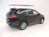 Usado Mitsubishi Outlander P-HEV 224 CV (164 kW) 2021 Negro SUV