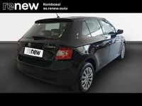 Usado Skoda Fabia Active 90 CV (66 kW) 2017 Negro m?gico ef. per Berlina