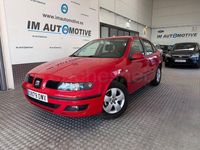 Usado Seat Leon 105 CV (77 kW) 2006 Rojo Utilitario