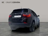 Usado Jeep Compass Trailhawk 241 CV (177 kW) 2020 Negro SUV