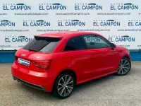 Usado Audi A1 Attraction 90 CV (66 kW) 2017 Rojo Utilitario