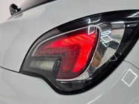 Usado Opel Adam Rocks 150 CV (110 kW) 2017 Blanco Utilitario