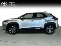 Usado Toyota Yaris Cross Active 116 CV (85 kW) 2023 Gris SUV