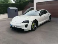 Usado Porsche Taycan 4S Sport Turismo Sport Turismo 389 kW (530 CV) 2022 Gris Familiar