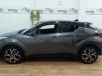 Usado Toyota C-HR Plus 122 CV (89 kW) 2017 Gris / plata SUV