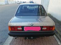 Usado BMW 320 129 CV (94 kW) 1988 Beige Berlina
