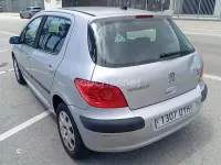 Usado Peugeot 307 90 CV (66 kW) 2006 Gris / plata Berlina