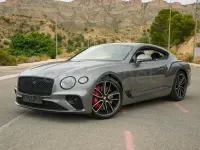 Usado Bentley Continental GT 635 CV (467 kW) 2019 Gris / plata Coupe