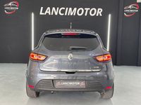 Usado Renault Clio IV LIMITED 90 CV (66 kW) 2018 Gris / plata Berlina