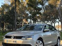 Usado VW Jetta Advance 105 CV (77 kW) 2013 Beige Berlina