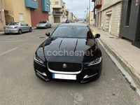 Usado Jaguar XE R-Sport 180 CV (132 kW) 2017 Negro Berlina