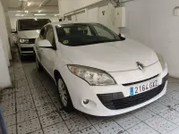 Usado Renault Mégane 110 CV (80 kW) 2010 Blanco