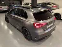 Usado Mercedes A35 AMG 306 CV (225 kW) 2018 Gris / plata Berlina