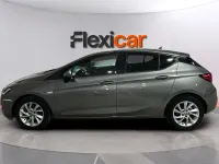 Usado Opel Astra Dynamic 150 CV (110 kW) 2019 Gris Berlina