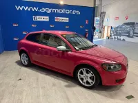 Usado Volvo C30 Kinetic 136 CV (100 kW) 2008 Rosa Utilitario