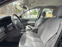Usado Renault Laguna II Dynamique 120 CV (88 kW) 2001 Verde Berlina
