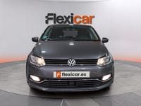 Usado VW Polo 90 CV (66 kW) 2017 Gris Berlina