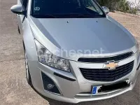 Usado Chevrolet Cruze LT 130 CV (95 kW) 2013 Gris / plata Familiar