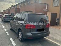 Usado VW Touran Edition 105 CV (77 kW) 2011 Gris / plata Monovolumen