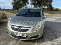 Usado Opel Corsa Enjoy 80 CV (58 kW) 2009 Beige Utilitario