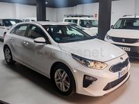 Usado Kia Ceed 100 CV (73 kW) 2021 Blanco Utilitario