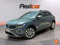 Usado VW T-Roc Life 150 CV (110 kW) 2024 Blanco SUV