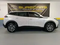 Usado Peugeot 2008 Allure 110 CV (80 kW) 2022 Blanco SUV