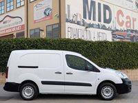 Usado Peugeot Partner S 100 CV (73 kW) 2019 Blanco Monovolumen