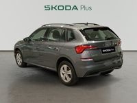Usado Skoda Kamiq Active 110 CV (80 kW) 2022 Gris SUV