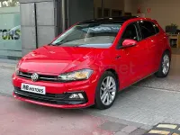 Usado VW Polo R-line 115 CV (84 kW) 2020 Rojo Utilitario