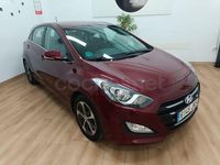 Usado Hyundai i30 90 CV (66 kW) 2016 Granate Berlina