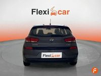 Usado Hyundai i30 116 CV (85 kW) 2020 Gris Berlina