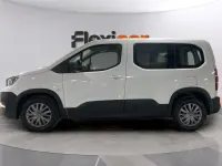 Usado Peugeot Rifter Active 100 CV (73 kW) 2022 Blanco Monovolumen