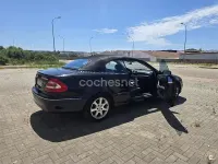 Käytetty Mercedes CLK200 Avantgarde 163 HP (119 kW) 2006 Musta Avoauto