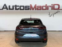 Usado Renault Mégane IV Business 116 CV (85 kW) 2021 Gris Berlina