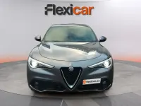 Usado Alfa Romeo Stelvio Executive 160 CV (117 kW) 2019 Verde SUV