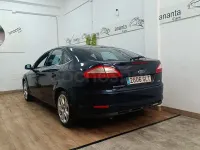 Usado Ford Mondeo Titanium 140 CV (102 kW) 2009 Azul Berlina
