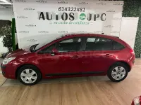 Usado Citroën C4 110 CV (80 kW) 2007 Granate Berlina