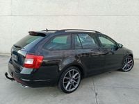 Usado Skoda Octavia RS 184 CV (135 kW) 2014 Negro Familiar