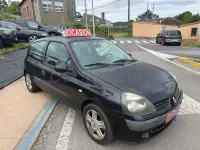 Usado Renault Clio II Expression 100 CV (73 kW) 2003 Negro Berlina