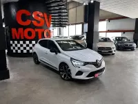 Usado Renault Clio V RS Line 91 CV (66 kW) 2021 Blanco Utilitario