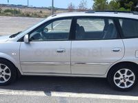 Usado Kia Carens 115 CV (84 kW) 2007 Gris / plata Monovolumen