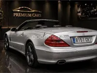 Usado Mercedes SL500 306 CV (225 kW) 2001 Gris / plata Descapotable
