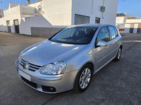 Usado VW Golf IV Sportline 105 CV (77 kW) 2005 Gris / plata Berlina